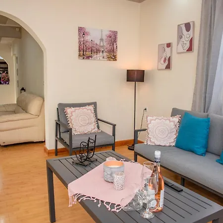 Kouros Villa *