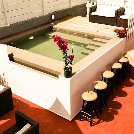 Kouros Villa