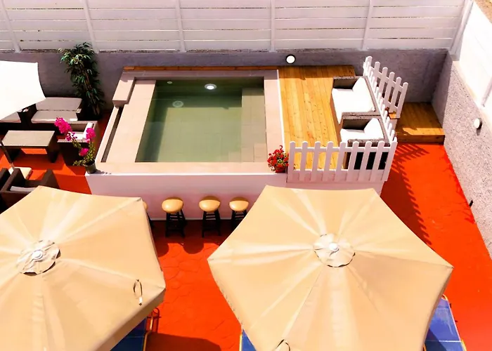 Kouros Vilă Melíssia